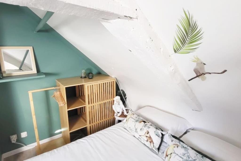 La Cabane - Petit Studio Mansarde - Plage 50M - Rue Gratuite Сен-Мало Экстерьер фото